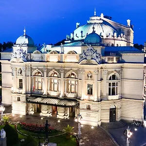 H12**** Hotel Kraków
